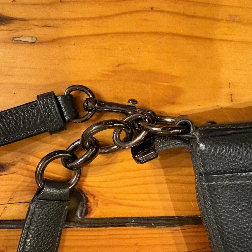 Coach Elle Hobo Bag in Olive Green Grained Leather with Crossbody Strap - Picture 4 of 7
